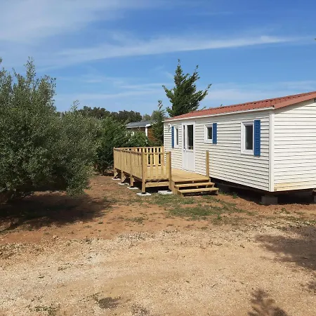 Campsite Camping Les Hauts De L'arena
